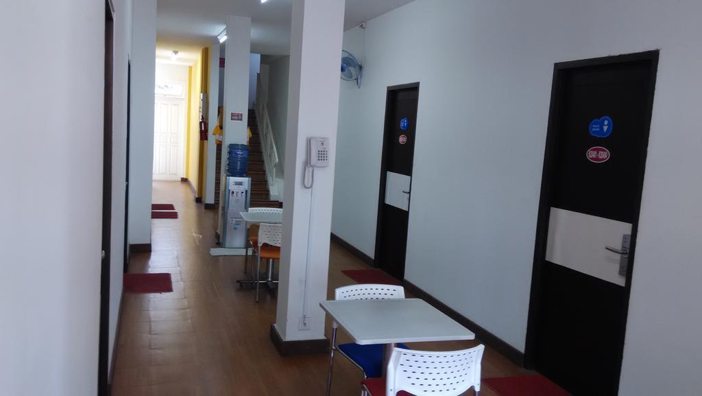 Cx Hostel Kuta Raya Екстериор снимка