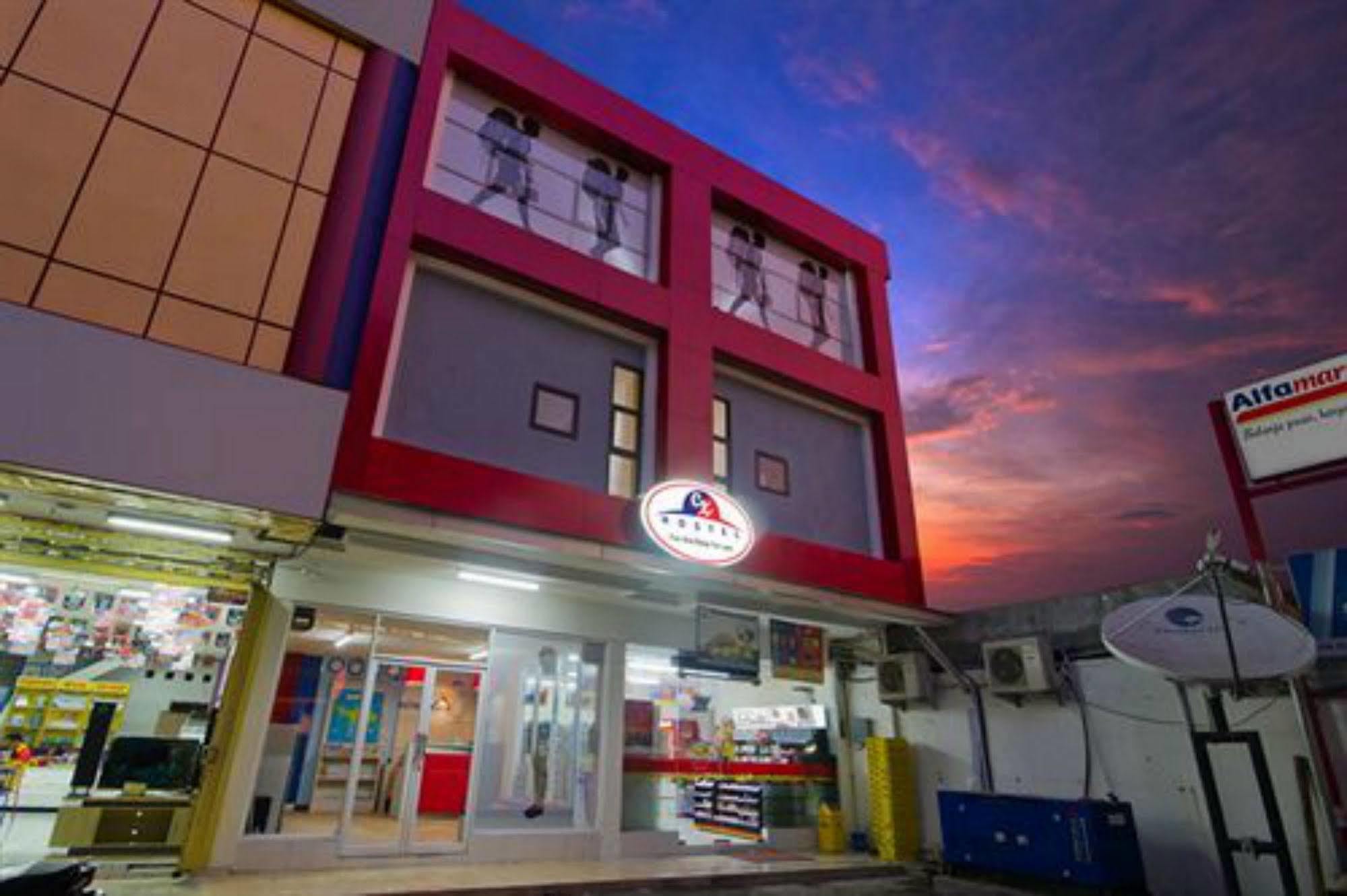 Cx Hostel Kuta Raya Екстериор снимка